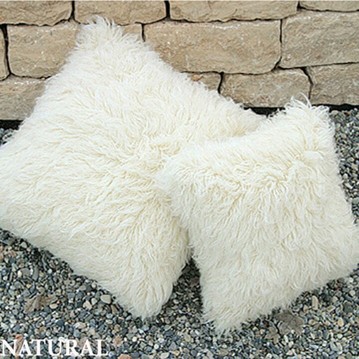 SHAGGY FLOKATI COUCH PILLOW | 18
