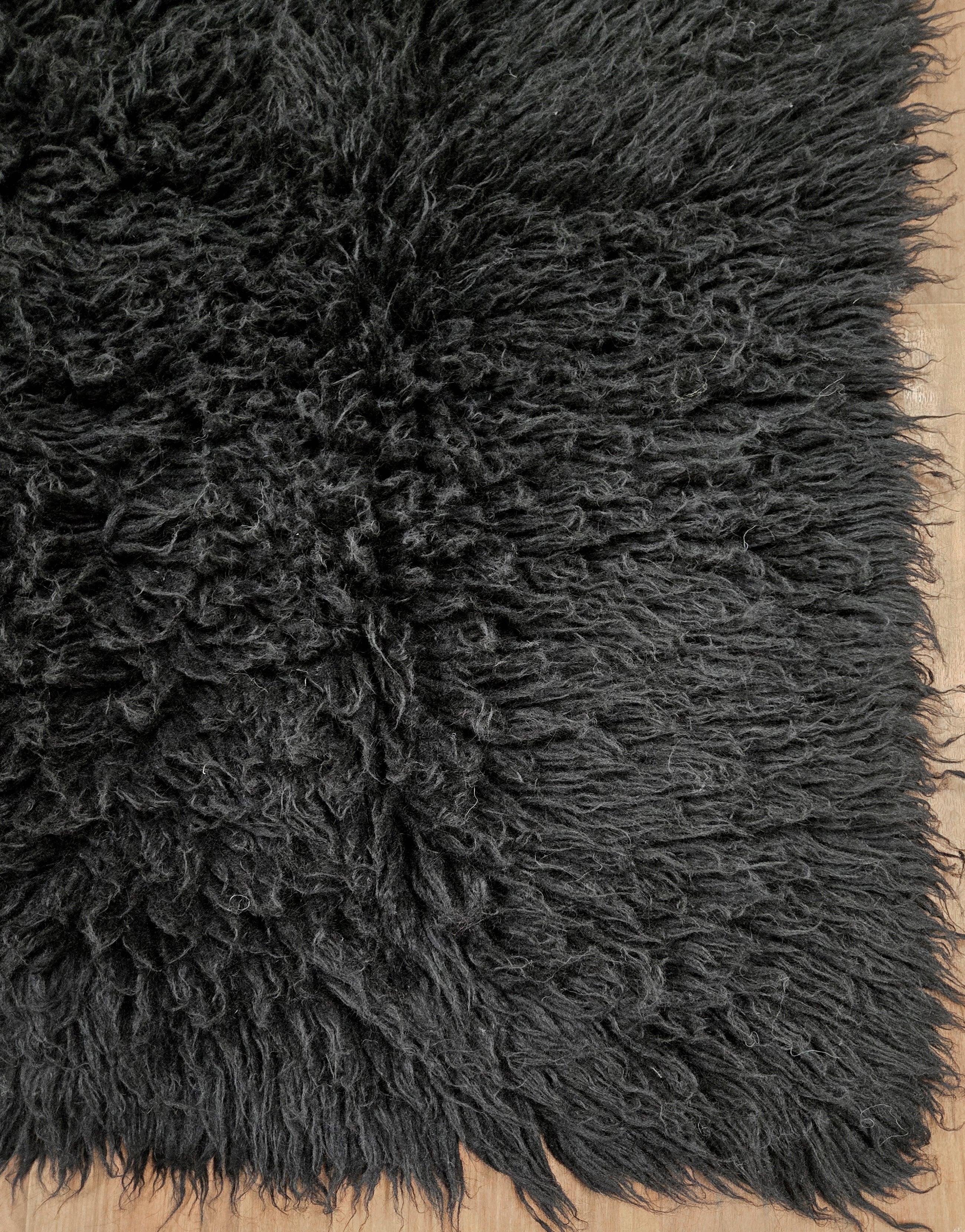 SUPER THICK 3X5 BLACK FLOKATI RUG | LONG 3.5