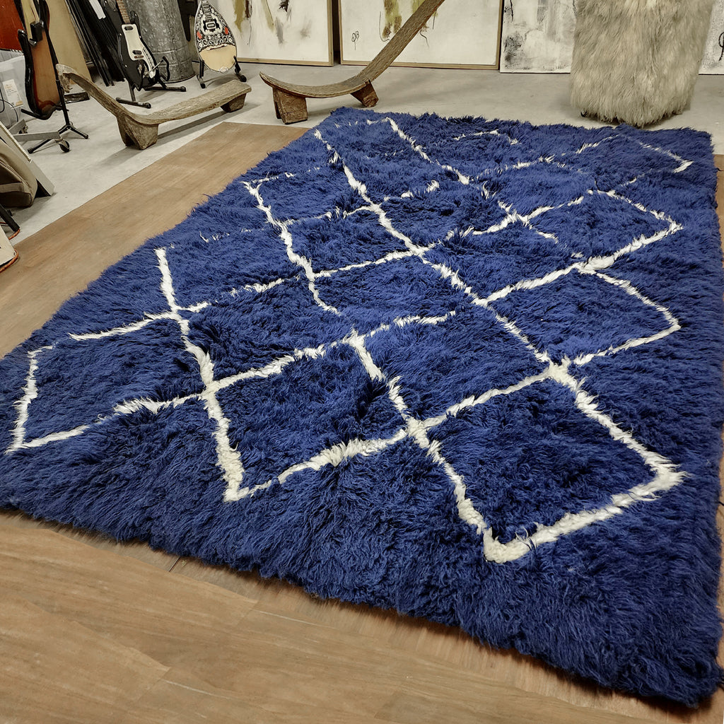 LAST ONE! STUNNING 7x10 DESIGNER FLOKATI RUG | THICK 4